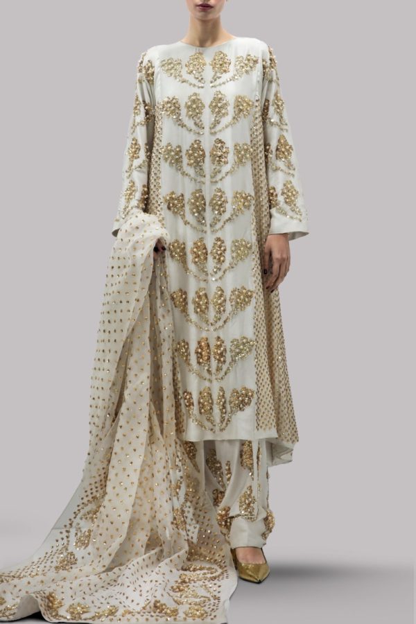 Egret Embellished Raw Silk Set